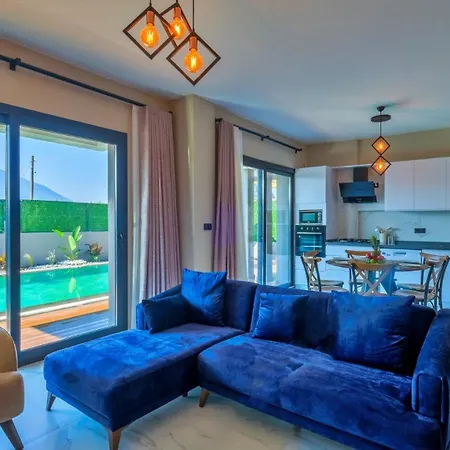 4 Bedroom 2855 Fethiye