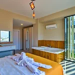 4 Bedroom Vila Fethiye